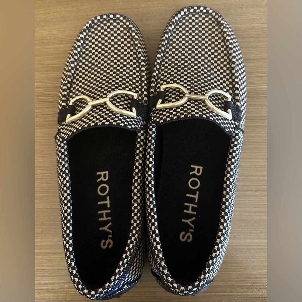 Like New Women’s Rothy's Double Bit Driving Loafer in classic micro check